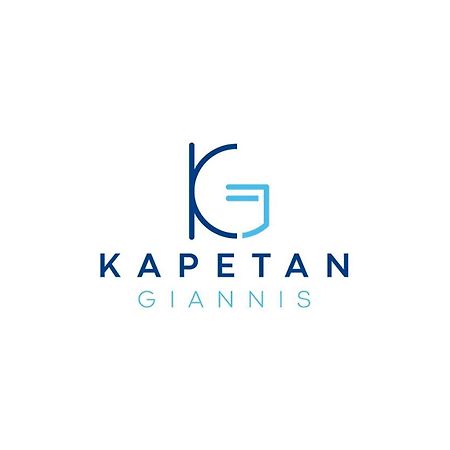 Kapetan Giannis Hotel Adamantas  Exterior foto