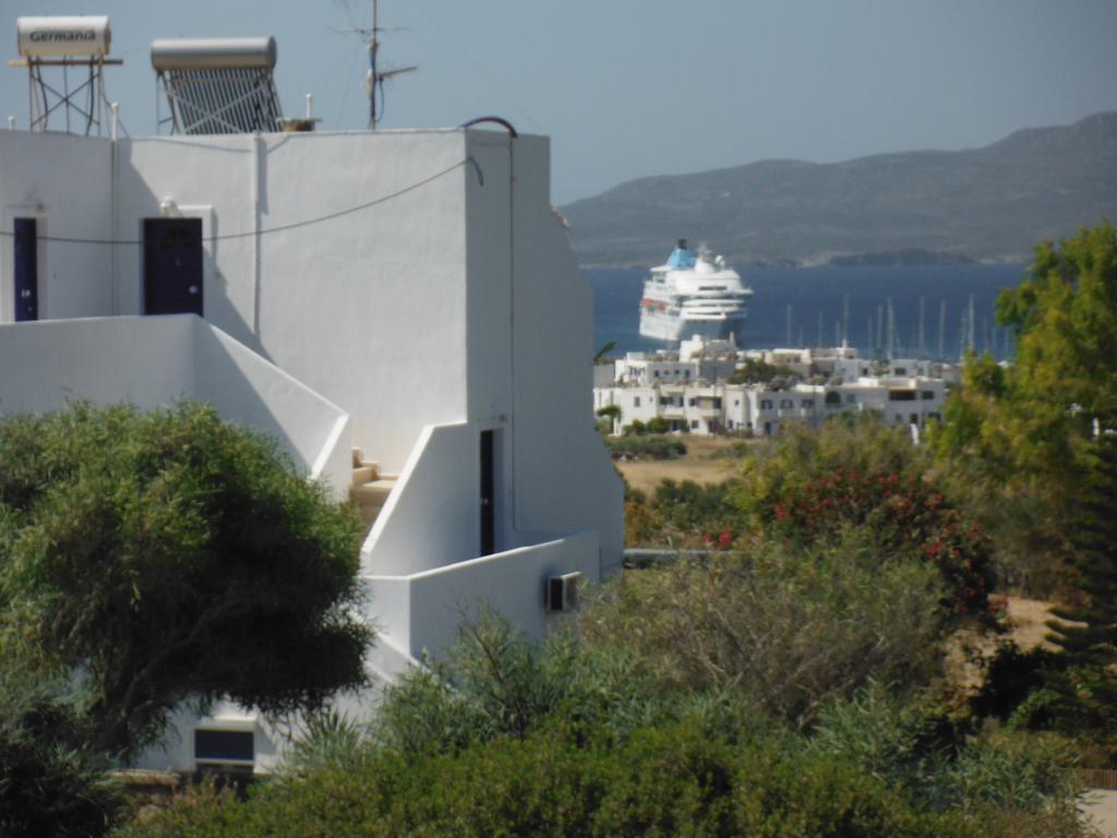 Kapetan Giannis Hotel Adamantas  Exterior foto